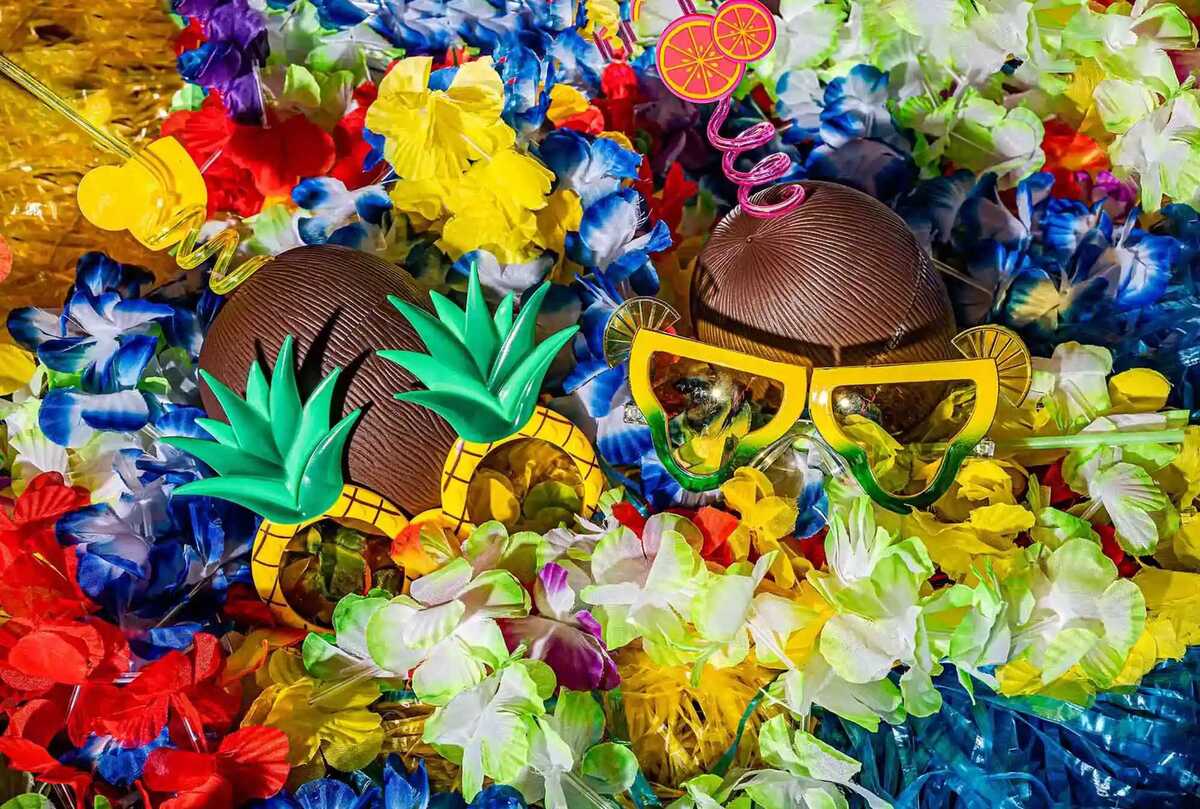 Rekvizity-hawai-Party-rekvizity-fotobudka-na-svadbu-Fotokutik-Adam-Kuric-1 Hawaj rekvizity